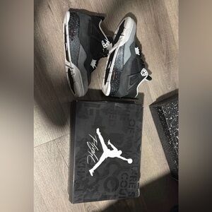 Jordan 4 fear